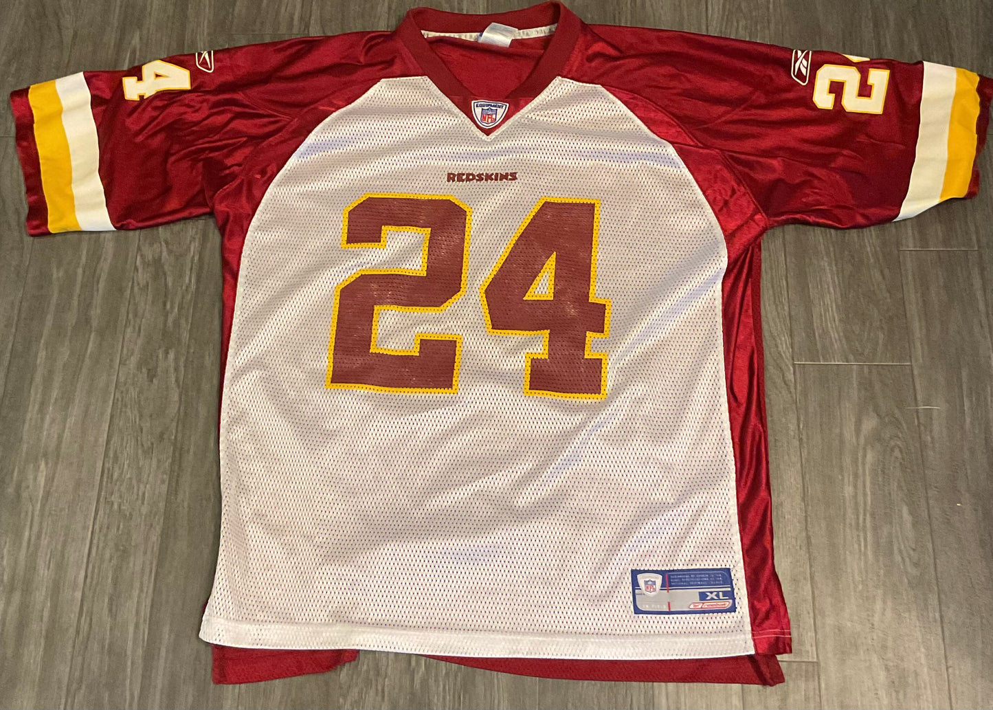 Champ Bailey Washington Reebok Jersey Size XL (Slight wear on numbers on front)