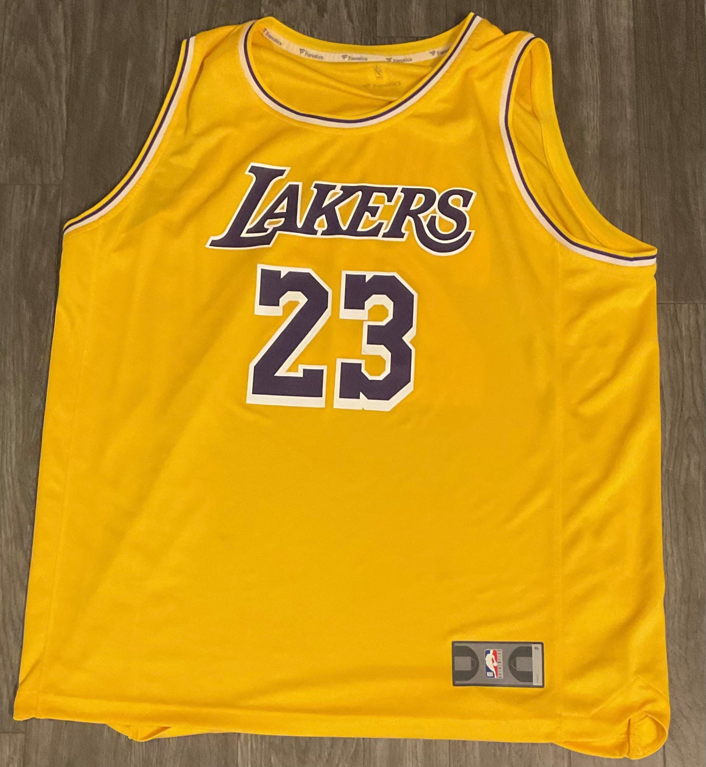 Lebron James LA Lakers Fanatics Jersey Size XL