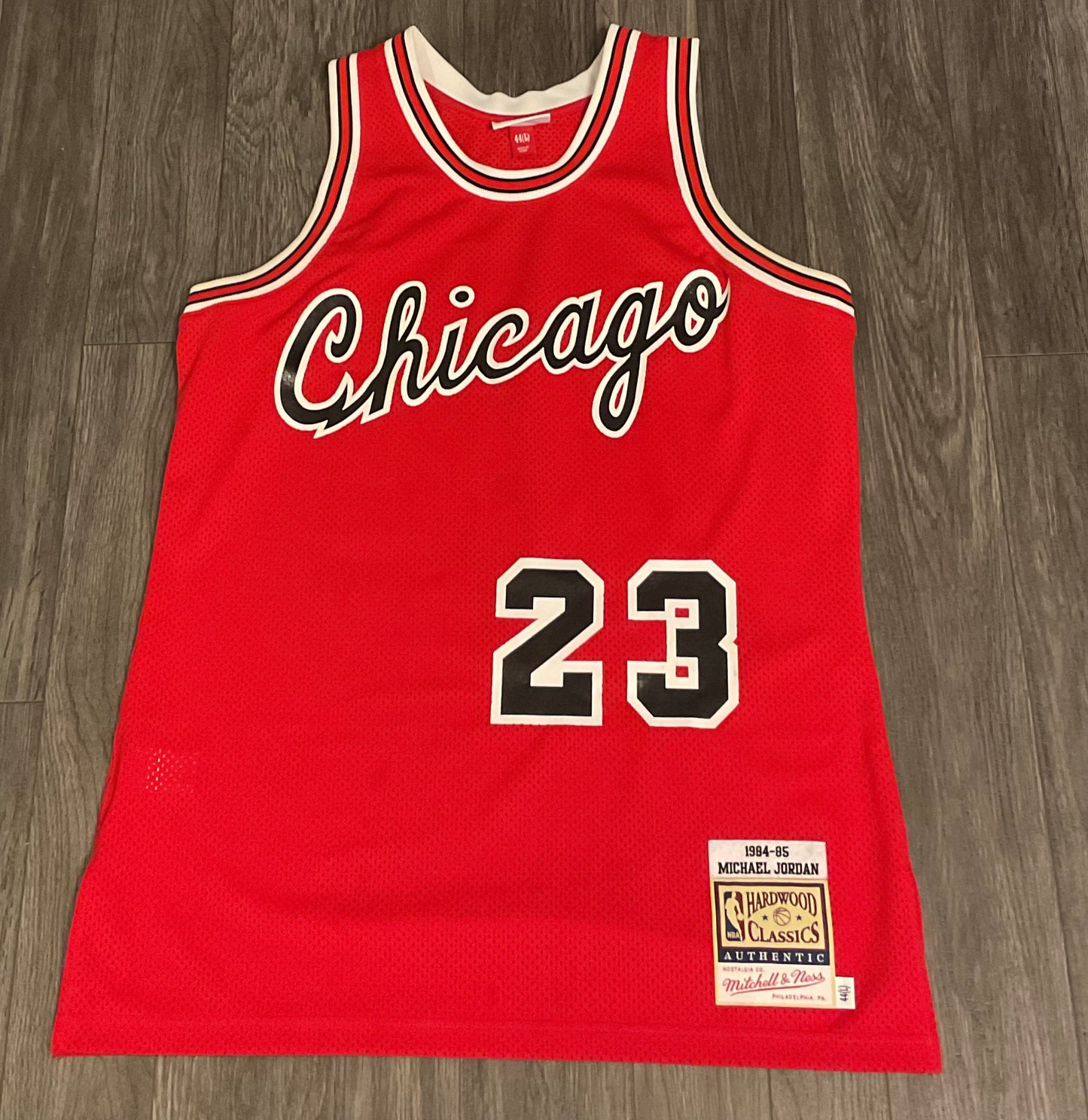 Michael Jordan 84/85 Chicago Bulls Mitchell and Ness Swingman Size Large